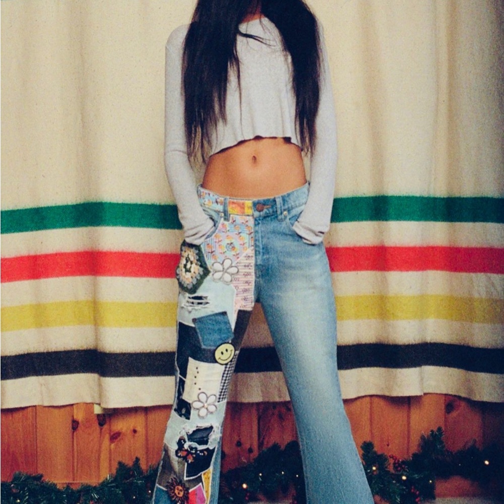 Highrise Bohemian Jeans - Picture 2 of 7